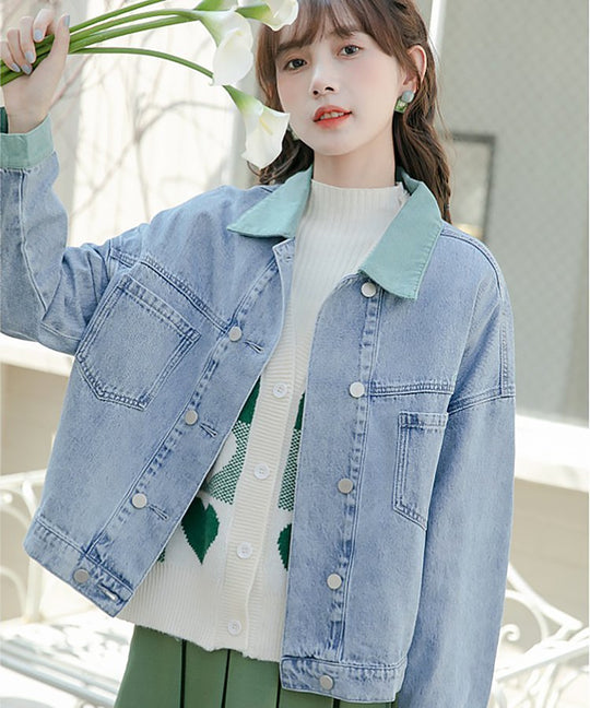 3rd place: Two-tone double-breasted denim jacket